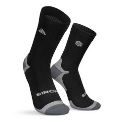 Długie skarpety turystyczno-trekkingoweunisex Druk. Czarne skarpetki SIROKO, bez wzorów. Za 42.00 zł.