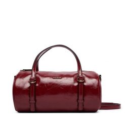 Torebka Guess. Czerwone torebki klasyczne Guess, z aplikacjami, bez dodatków. Za 364.99 zł.