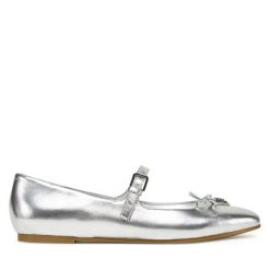 Baleriny Guess. Szare baleriny Guess, z aplikacjami, bez obcasa, bez zapięcia. Za 289.99 zł.