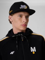 4F Czapka z daszkiem snapback uniseks 4F x Drift Masters - czarna L/XL. Czarne czapki z daszkiem 4f, z aplikacjami, z materiału, klasyczne. Za 119.99 zł.