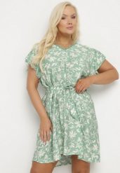 Zielona Sukienka Wiązana Paskiem w Talii z Koronką Tolamira. Zielone sukienki Born2be, na co dzień, l, bez wzorów, z koronki, eleganckie, bez kołnierzyka, bez ramiączek, midi, oversize. W wyprzedaży za 63.74 zł.