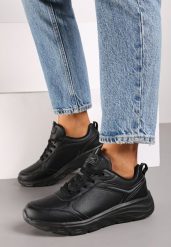 Czarne Casualowe Buty Sportowe Sneakersy na Płaskiej Tłoczonej Podeszwie Velanitta. Czarne buty sportowe lifestyle Renee, bez wzorów, z jeansu, bez zapięcia. W wyprzedaży za 99.99 zł.