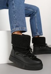 Czarne Śniegowce Futerkowe na Platformie ze Sznurowaną Cholewką Izalithia. Czarne śniegowce Renee, bez wzorów, z futra, bez zapięcia. Za 79.99 zł.