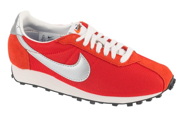 Buty sportowe Sneakersy damskie, W LD-1000. Czerwone buty treningowe Nike, bez wzorów, z materiału, przed kostkę, bez zapięcia, trekkingowe. Za 349.99 zł.