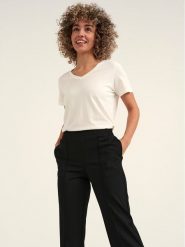 Cream Spodnie materiałowe CRRumpa 10611089 Czarny Straight Fit. Czarne spodnie materiałowe Cream, bez wzorów, z materiału. Za 409.99 zł.