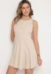 Beżowa Rozkloszowana Sukienka Ozdobiona Przeszyciami Evinini. Brązowe sukienki Born2be, m, bez wzorów, eleganckie, bez kołnierzyka, bez ramiączek, mini, rozkloszowane. W wyprzedaży za 80.74 zł.