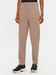 Calvin Klein Spodnie dresowe Satin K20K207945 Beżowy Slim Fit. Brązowe spodnie dresowe Calvin Klein, bez wzorów, z bawełny. Za 329.99 zł.