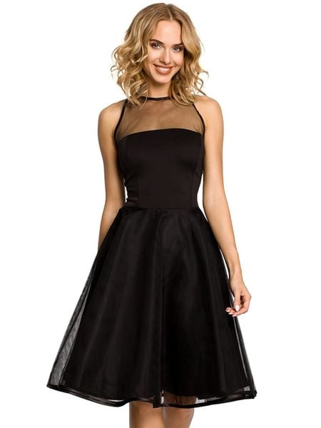 Made of emotion Sukienka w kolorze czarnym rozmiar: L. Czarne sukienki Made Of Emotion, l, bez wzorów, bez kołnierzyka, bez ramiączek, midi, rozkloszowane. Za 104.89 zł.