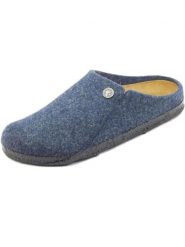 Birkenstock Kapcie w kolorze niebieskim rozmiar: 41. Niebieskie kapcie Birkenstock, bez wzorów, z materiału. Za 190.18 zł.