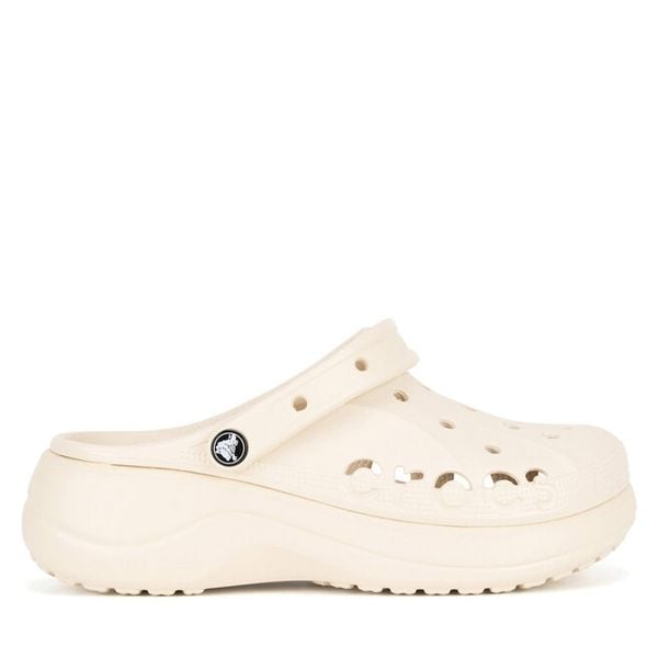 Klapki Crocs. Brązowe klapki Crocs, bez wzorów, bez obcasa, bez zapięcia. Za 199.99 zł.