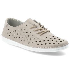 Półbuty damskie S.Barski, cholewka ze skóry naturalnej gładkiej z perforacją na całej powierzchni klasyczne sznurowanie zaokrąglony nosek niski faso. Brązowe półbuty wsuwane S.BARSKI, bez wzorów, ze skóry, klasyczne, bez obcasa. Za 189.00 zł.