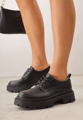 Czarne Sznurowane Półbuty Oksfordki VICES na Grubej Podeszwie Anatea. Czarne półbuty wsuwane Born2be, bez wzorów, z jeansu, eleganckie, bez obcasa. Za 89.99 zł.
