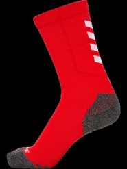 Hummel niskie skarpety treningowe z recyklingowanego poliestru – TRUE RED/WHITE. Czerwone skarpetki Hummel, bez wzorów, z bawełny. Za 80.15 zł.