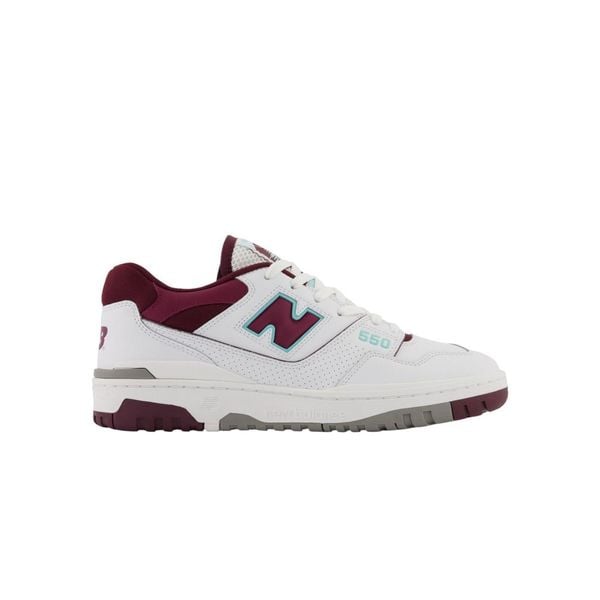 Buty sportowe sneakersy New Balance 550 Burgundy Cyan - BB550WBG. Białe buty do biegania New Balance, bez wzorów, bez zapięcia, do biegania. Za 788.89 zł.