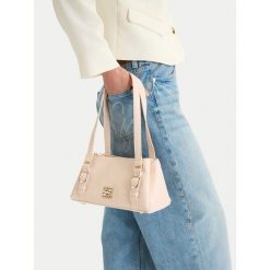 Torebka Nine West. Czerwone torebki klasyczne Nine West, bez wzorów, klasyczne, bez dodatków. Za 199.99 zł.