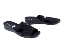 ADANEX 28129 SIK12NN czarny, kapcie damskie. Czarne kapcie Adanex, bez wzorów. Za 73.94 zł.