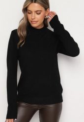 Czarny Sweter o Klasycznym Fasonie z Ozdobnymi Cyrkoniami Irithra. Czarne swetry Born2be, bez wzorów, eleganckie, bez ramiączek. W wyprzedaży za 59.49 zł.