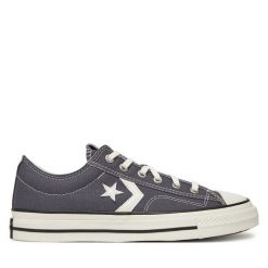 Trampki Converse. Czarne trampki Converse, bez wzorów, retro, bez zapięcia. Za 249.99 zł.