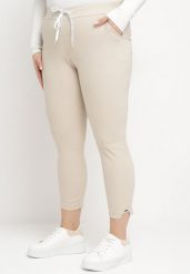 Jasnobeżowe Spodnie High Waist z Troczkiem w Pasie Istmena. Brązowe jeansy Born2be, xl, bez wzorów, z jeansu, biznesowe, z podwyższonym stanem. W wyprzedaży za 38.24 zł.