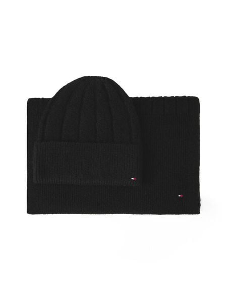 Tommy Hilfiger Zestaw Szalik i Czapka Flag Fluffy AW0AW17994 Czarny. Czarne czapki zimowe Tommy Hilfiger, bez wzorów, z poliesteru. Za 429.99 zł.