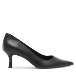 Szpilki Lasocki. Czarne czółenka Lasocki, bez wzorów, bez obcasa, na szpilce, bez zapięcia. Za 229.99 zł.