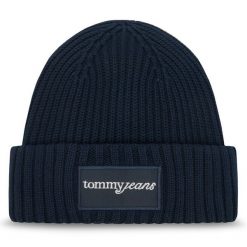 Czapka Tommy Jeans. Niebieskie czapki zimowe Tommy Jeans, bez wzorów, z jeansu. Za 199.99 zł.