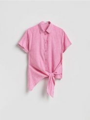 Koszula z lnem - fuksja. Czerwone koszule Reserved, l, bez wzorów, z wiskozy, bez kołnierzyka, bez ramiączek. Za 109.99 zł.