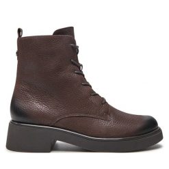 Botki Caprice. Brązowe botki Caprice, bez wzorów, bez obcasa, na płaskiej podeszwie, bez zapięcia. Za 319.99 zł.