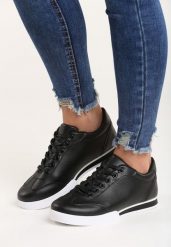 Czarne Sneakersy Seems to Change. Czarne buty sportowe lifestyle Born2be, bez wzorów, klasyczne, z okrągłym noskiem, bez zapięcia. W wyprzedaży za 76.49 zł.