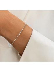 DIA DIAMONDS Srebrna bransoletka z diamentem rozmiar: onesize. Szare bransoletki DIA DIAMONDS, z diamentem, srebrne. Za 223.99 zł.