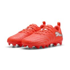 Młodzieżowe buty piłkarskie FUTURE 9 PLAY FG/AG PUMA. Biała buty do biegania Puma, bez wzorów, bez zapięcia, do biegania. Za 249.00 zł.