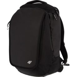 Plecak funkcyjny PCF100R - głęboka czerń. Plecaki marki 4f. Za 299.99 zł.