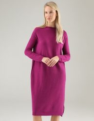 Luźna sukienka z dzianiny. Czerwone sukienki Unisono, s, bez wzorów, z dzianiny, bez kołnierzyka, bez ramiączek. Za 259.00 zł.