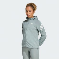 Kurtka adi365 Iconic running. Zielone kurtki adidas, bez wzorów, klasyczne, bez kaptura. Za 349.00 zł.