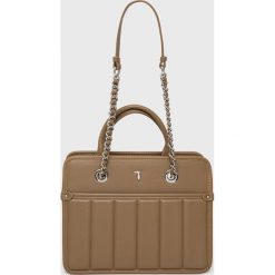 Trussardi torebka kolor beżowy. Brązowe listonoszki TRUSSARDI, bez wzorów, bez dodatków. W wyprzedaży za 439.99 zł.