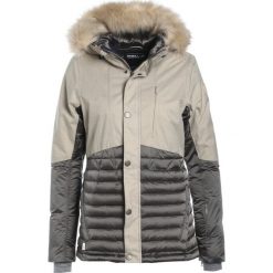 O'Neill FINESSE HYBRID Kurtka snowboardowa cornstalk. Kurtki narciarskie marki 4f. W wyprzedaży za 839.20 zł.