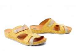 DR. BRINKMANN 700516-06 gelb, klapki profilaktyczne damskie. Żółte klapki Dr. Brinkmann, bez wzorów, ze skóry, bez obcasa, na koturnie, bez zapięcia. Za 329.90 zł.