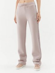 Guess Spodnie dresowe Brenda V3RB21 K7UW2 Beżowy Regular Fit. Brązowe spodnie dresowe Guess, z aplikacjami, z dresówki. Za 259.99 zł.
