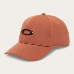 Czapka z daszkiem unisex Oakley TINCAN pomarańczowa FOS911545-44N r L/XL. Brązowe czapki z daszkiem Oakley, na lato, bez wzorów, z elastanu, eleganckie. Za 105.34 zł.