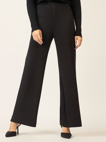 APART Spodnie w kolorze czarnym rozmiar: M. Czarne spodnie materiałowe Apart, bez wzorów, z materiału. Za 189.29 zł.