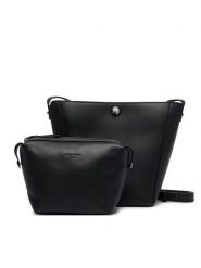 Weekend Max Mara Torebka Kadonna 2625516075 Czarny. Czarne listonoszki Weekend Max Mara, bez wzorów, ze skóry, bez dodatków. Za 1,739.00 zł.