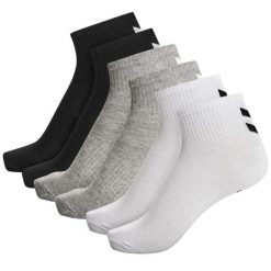 Skarpety średniej długości Hummel Chevron (x6). Czarne skarpetki Hummel, bez wzorów, z bawełny. Za 91.00 zł.