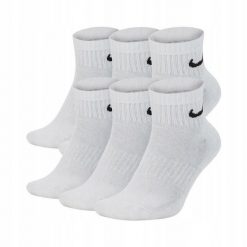 Skarpety Za Kostkę Unisex Dla Dorosłych (zestaw 6 Sztuk). Białe skarpetki sportowe Nike, bez wzorów, trekkingowe. Za 143.99 zł.