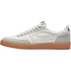 Buty sportowe Nike Killshot 2. Białe buty treningowe Nike, bez wzorów, ze skóry, bez zapięcia, na fitness i siłownię. W wyprzedaży za 390.00 zł.
