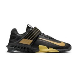 Buty do podnoszenia ciężarów Nike Savaleos. Białe buty treningowe Nike, bez wzorów, bez zapięcia, na fitness i siłownię. Za 581.50 zł.