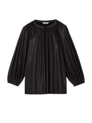 TATUUM Bluzka w kolorze czarnym rozmiar: XL. Czarne bluzki Tatuum, xl, bez wzorów, bez kołnierzyka, bez ramiączek. Za 117.45 zł.