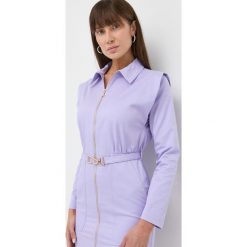Patrizia Pepe sukienka kolor fioletowy mini prosta. Fioletowe sukienki Patrizia Pepe, na co dzień, bez wzorów, z tkaniny, bez kołnierzyka, bez ramiączek, mini, proste. Za 1,289.90 zł.