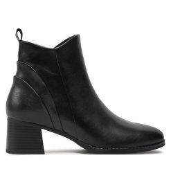 Botki Marco Tozzi. Czarne botki Marco Tozzi, bez wzorów, bez obcasa, na słupku, bez zapięcia. Za 259.99 zł.