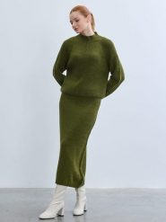 BGN Spódnica w kolorze zielonym rozmiar: 40. Brązowe spódnice BGN, na co dzień, bez wzorów, midi, proste. Za 143.99 zł.