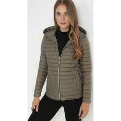 Ciemnozielona Kurtka Pikowana Monarai. Zielone kurtki Born2be, na zimę, l, bez wzorów, klasyczne, bez kaptura. W wyprzedaży za 146.99 zł.